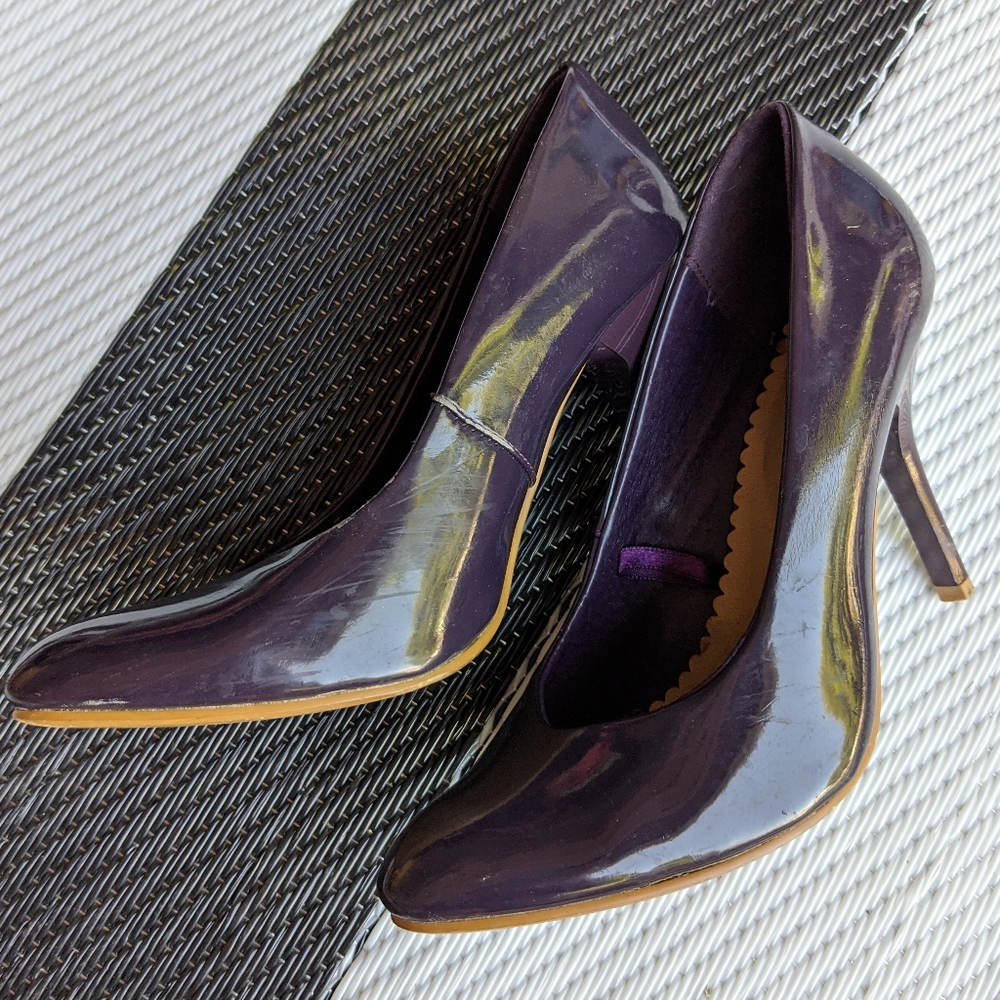 💜 Forever 21 Purple Patent Leather Pump Heels